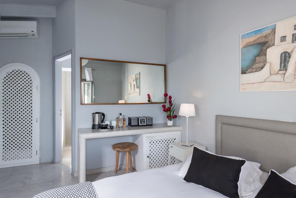 Nonis Apartments 산토리니 외부 사진